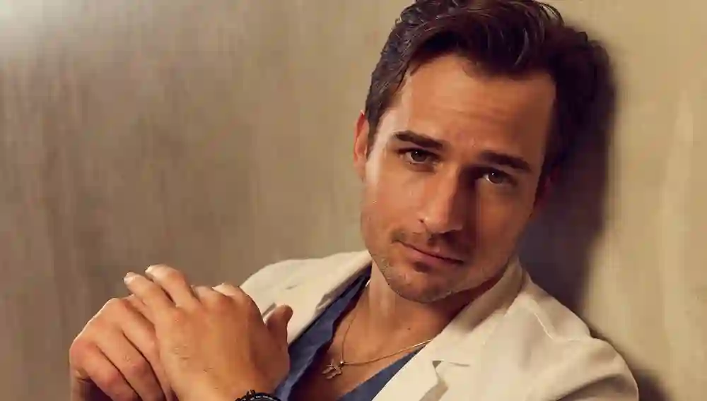 Jon-Michael Ecker Biography – Career, TV Shows, And Film Roles